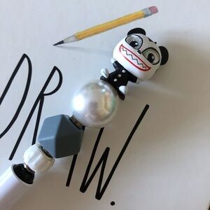 Disney Doorables: Nightmare Before Christmas: Vampire Teddy handmade beaded pen